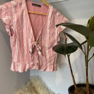 Abercrombie and Fitch pink crop top